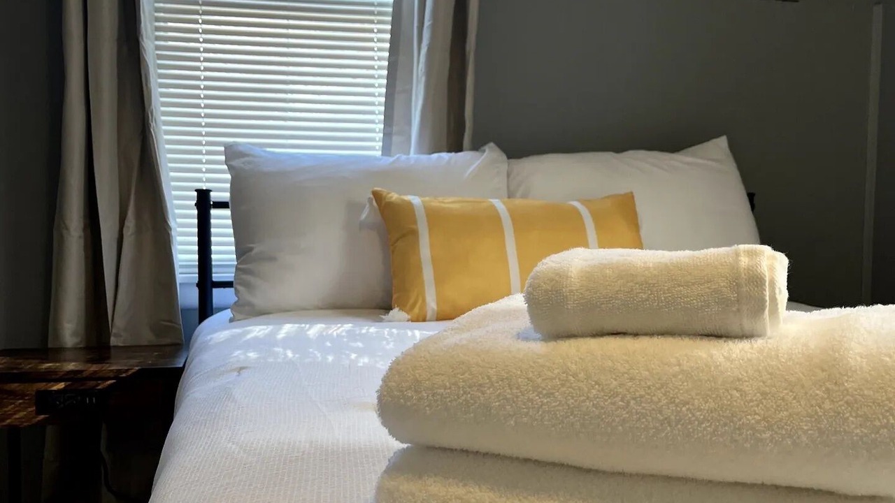 Photo of Bedroom in Blue Springs