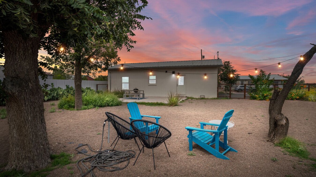 Photo of Others in Marfa