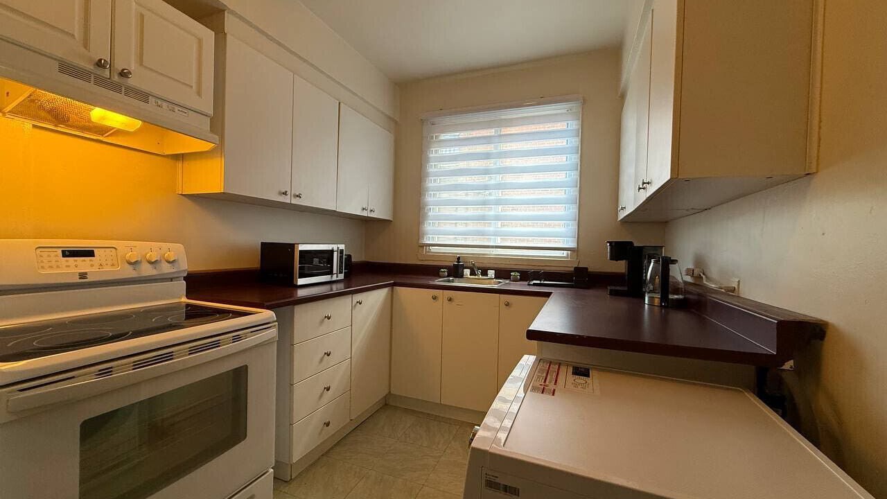 Photo of Kitchen in Cote-Des-Neiges—Notre-Dame-De-Grace