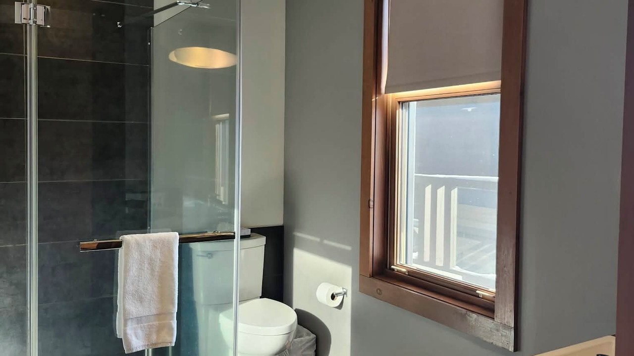 Photo of Bathroom in Lac Superieur Village