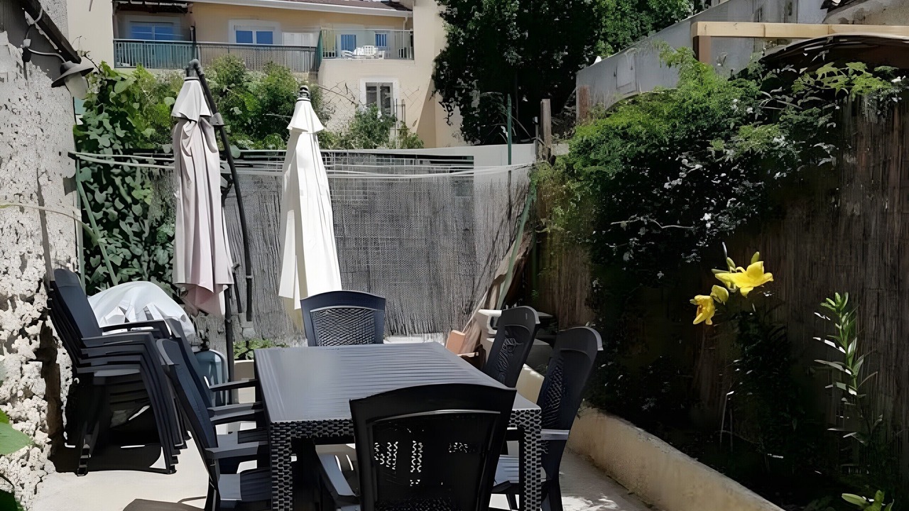 Photo of Outdoor in Colombiers