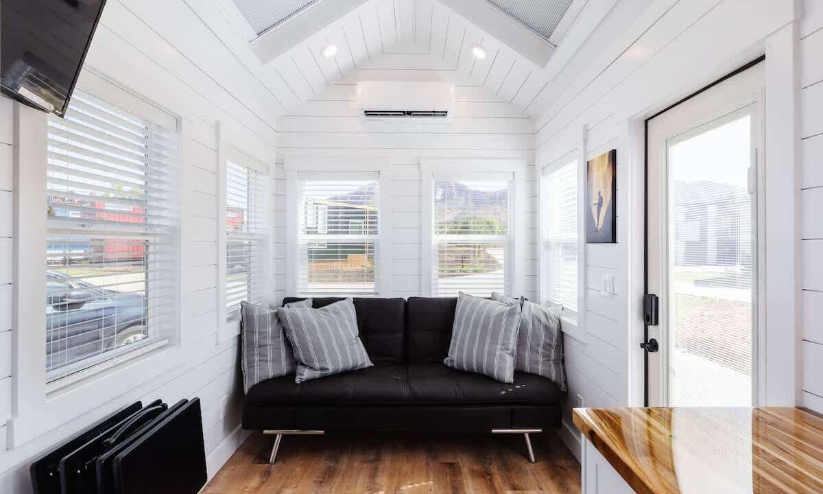 Photo of Livingroom in Apple Valley