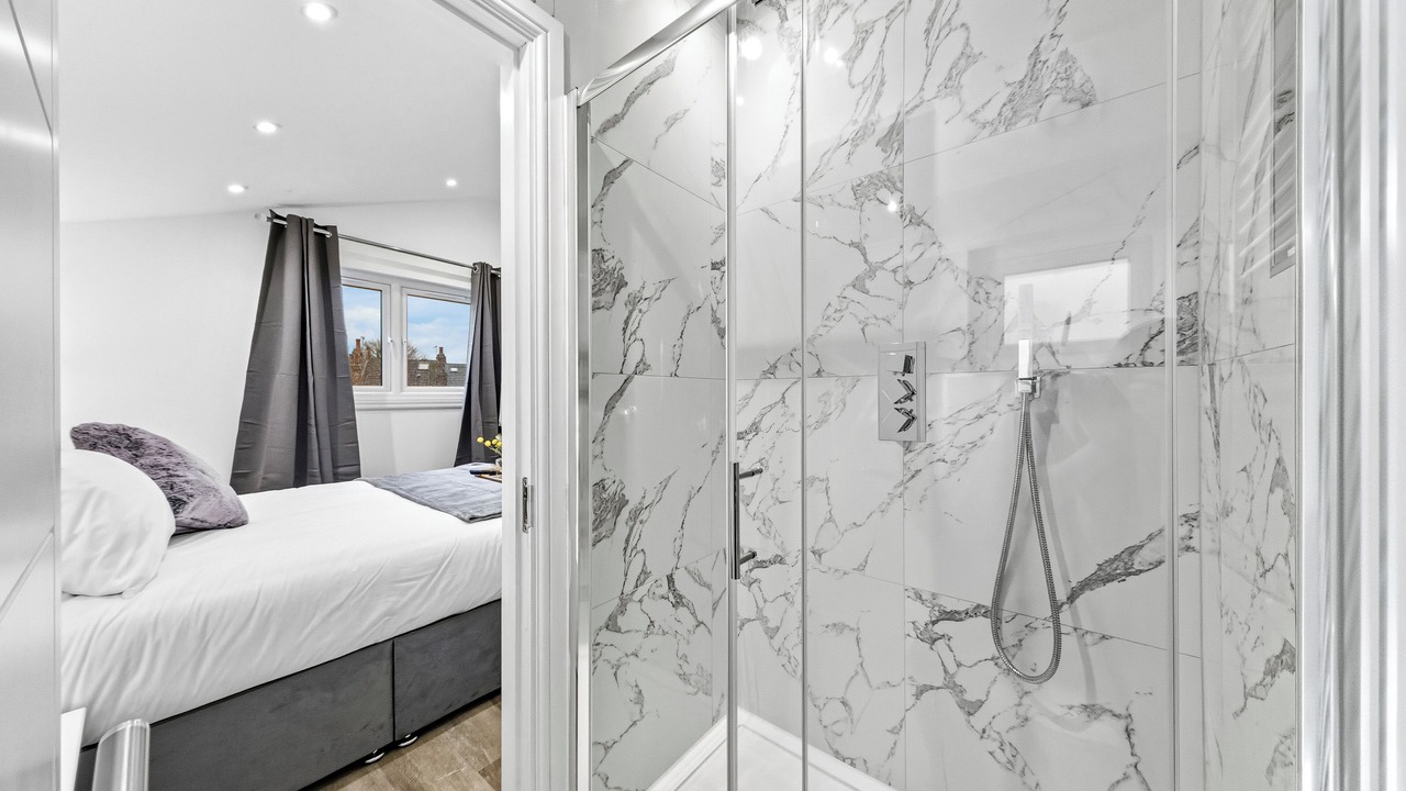 Photo of Bedroom in West Hendon