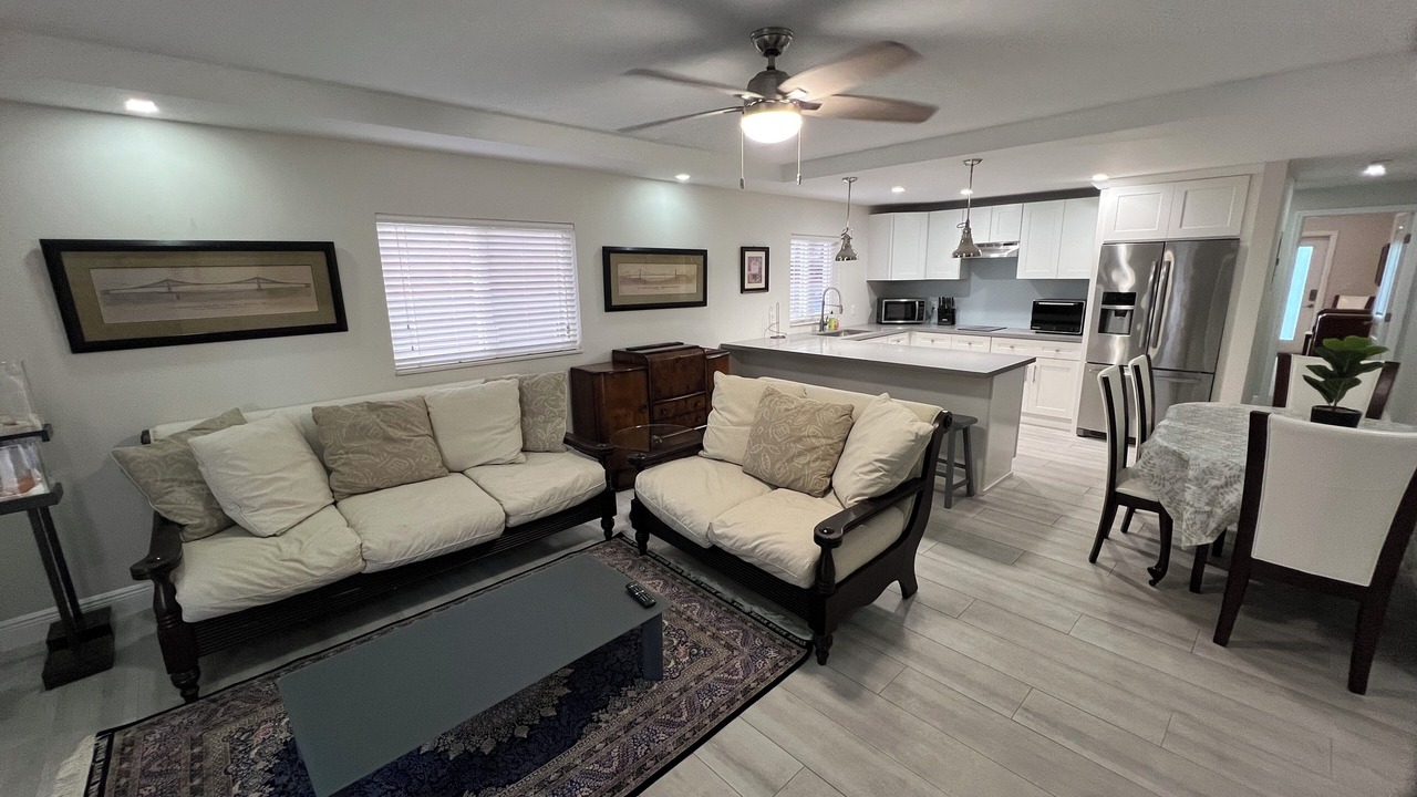 Photo of Livingroom in Plantation Tropical Park