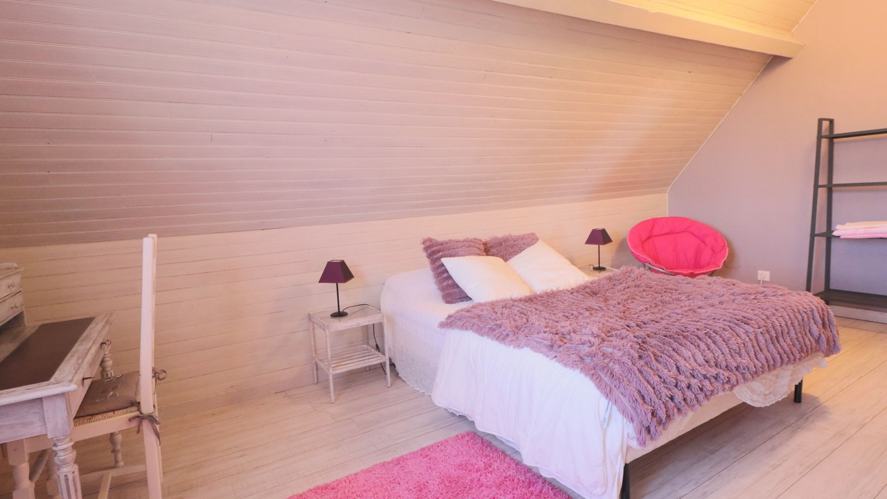 Photo of Bedroom in Pagny-la-Ville