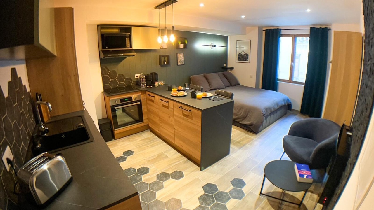 Photo of Bedroom in Manosque