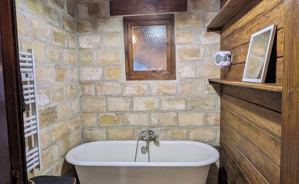 Photo of Bathroom in Ferran