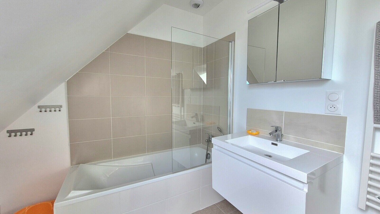 Photo of Bathroom in Hirel