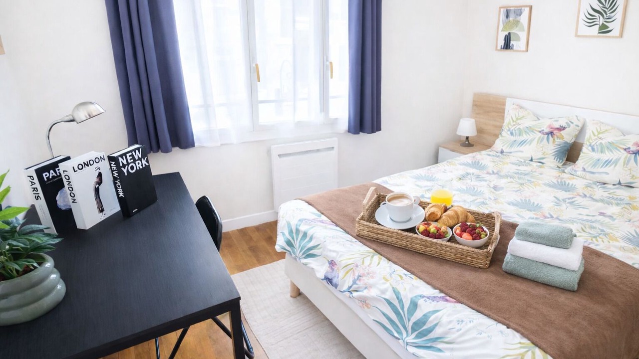 Photo of Bedroom in Fontainebleau
