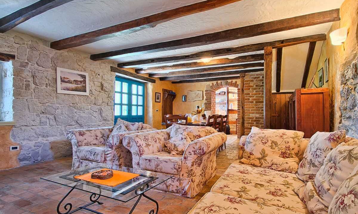 Photo of Livingroom in Kirmenjak