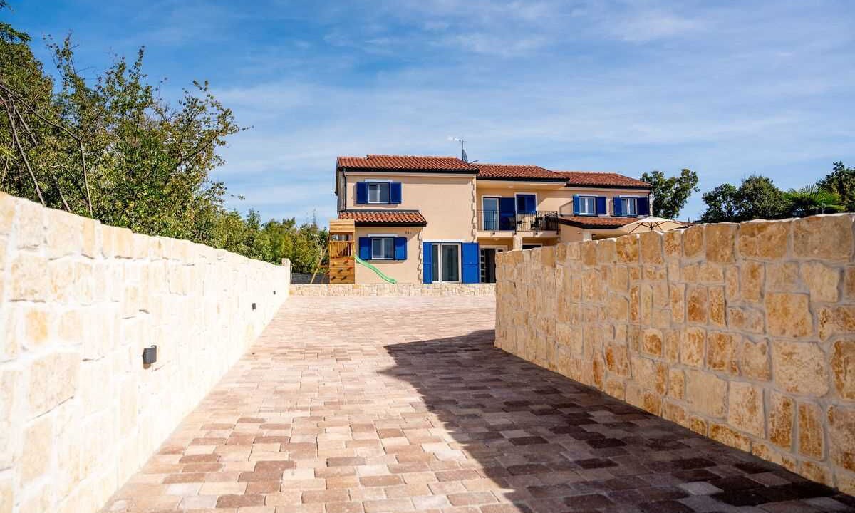 Photo of Outdoor in Kras
