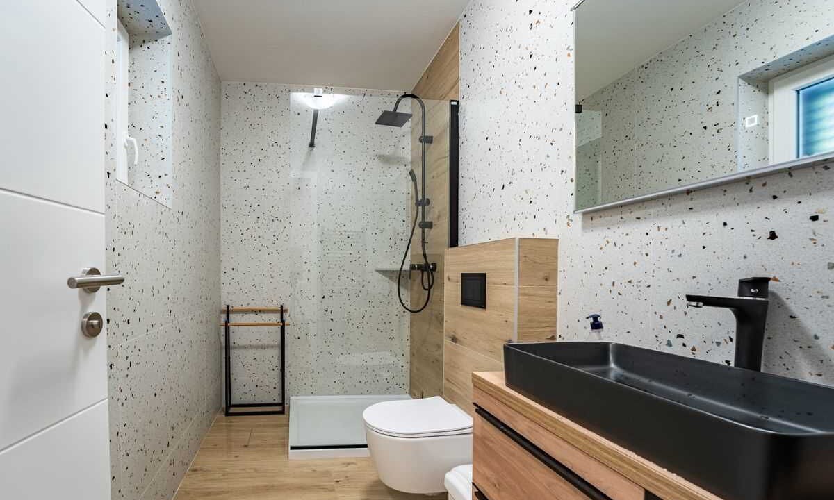 Photo of Bathroom in Kras