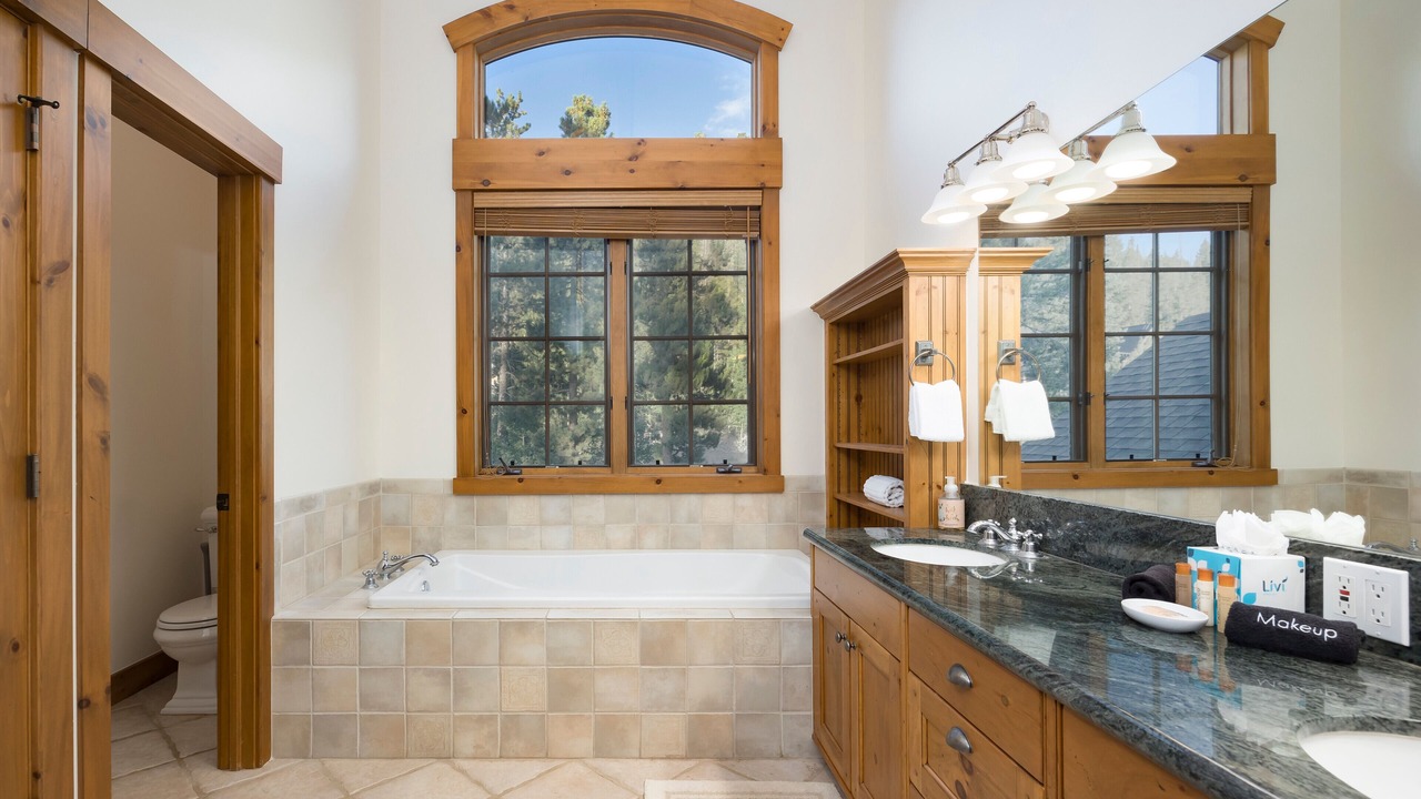 Photo of Bathroom in Sunbeam Estates