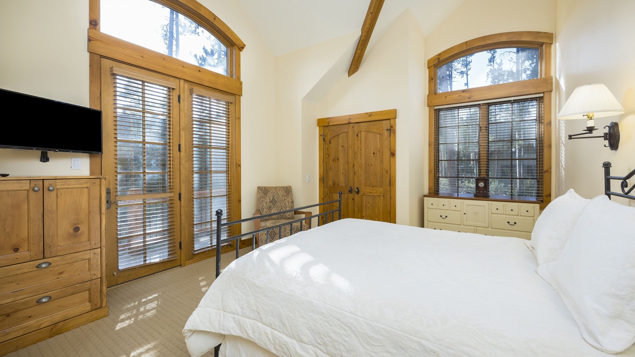 Photo of Bedroom in Sunbeam Estates