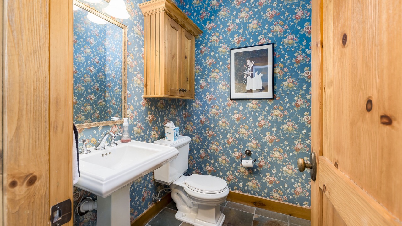 Photo of Bathroom in Sunbeam Estates