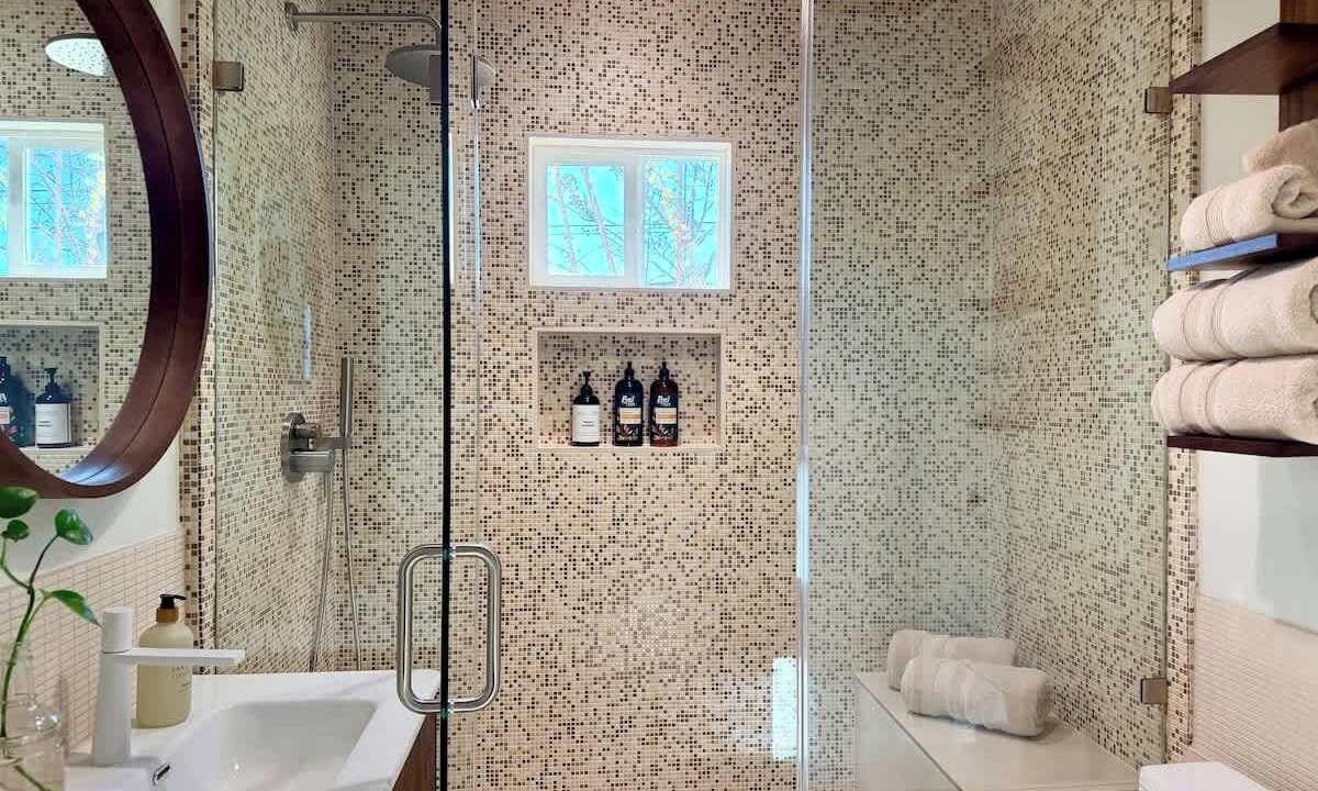 Photo of Bathroom in Greater Heights