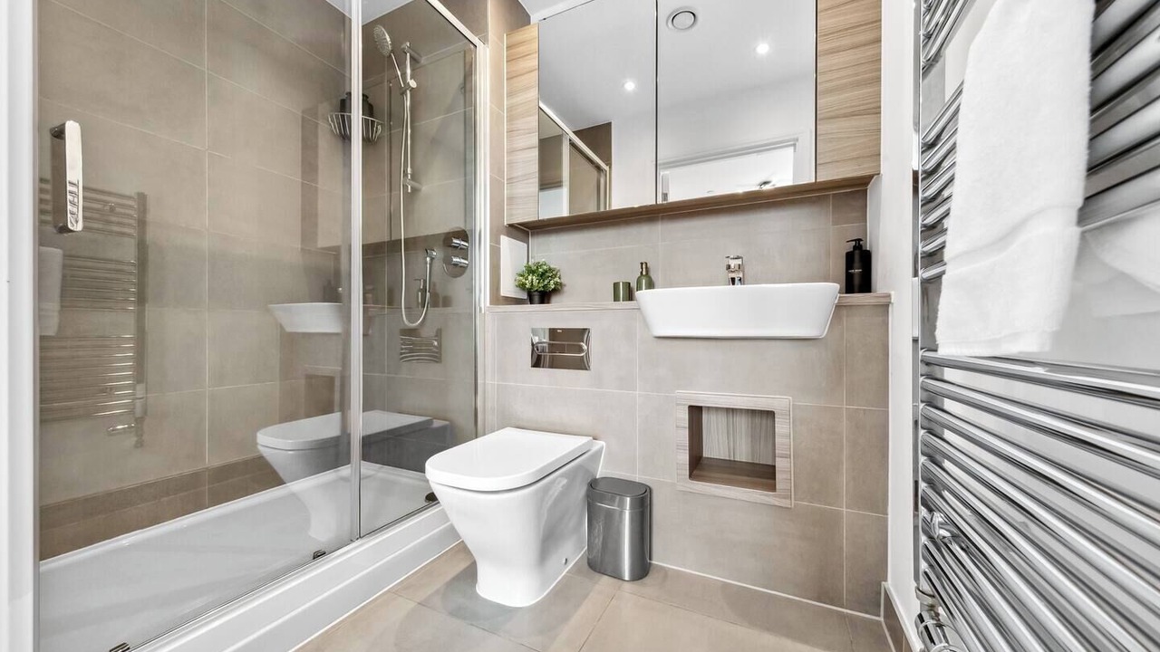 Photo of Bathroom in Gascoigne