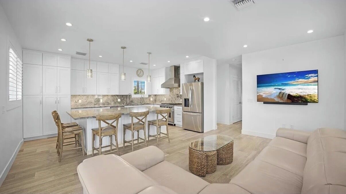 Photo of Livingroom in Twin Lakes