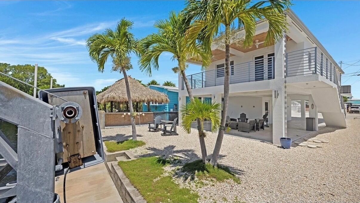 Photo of Patio Balcony in Twin Lakes