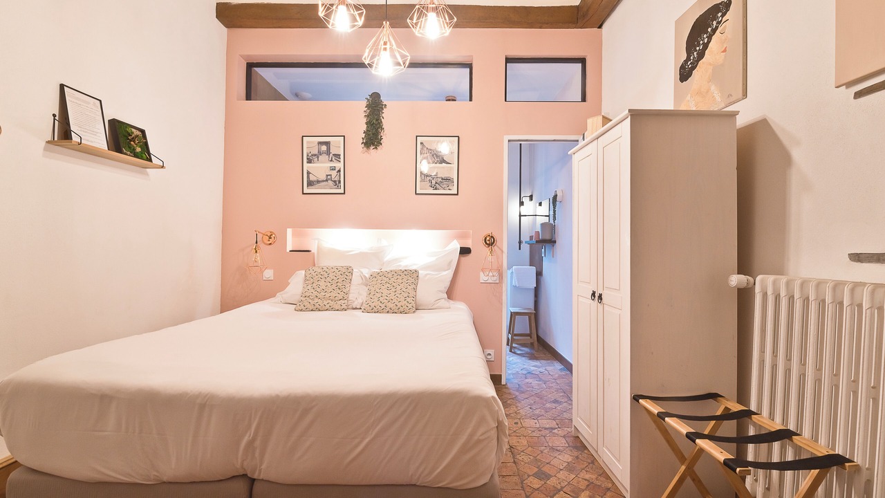 Photo of Bedroom in Downtown Angers