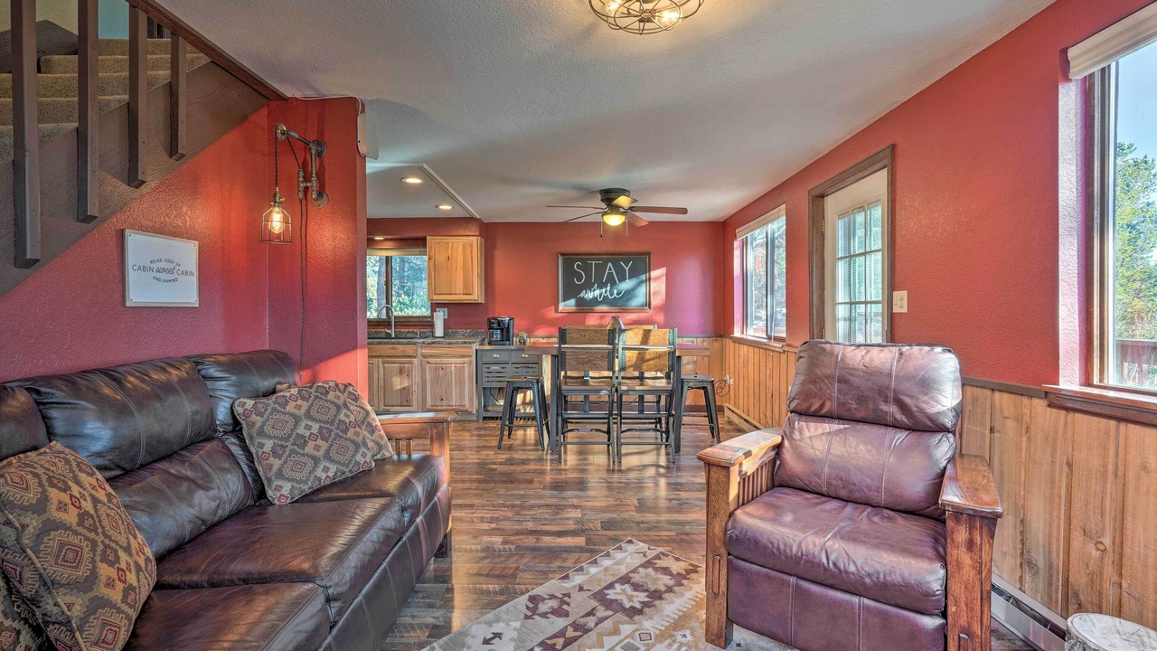 Photo of Livingroom in Rainbow Valley