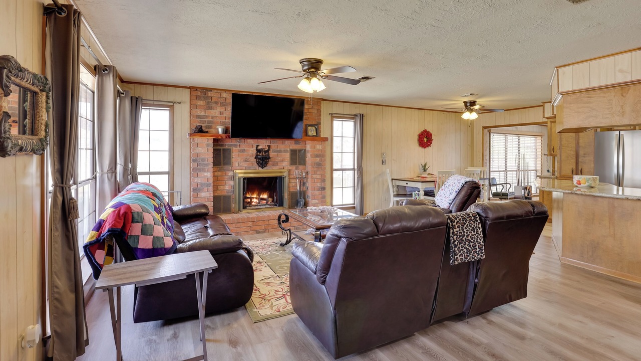 Photo of Livingroom in Hemphill