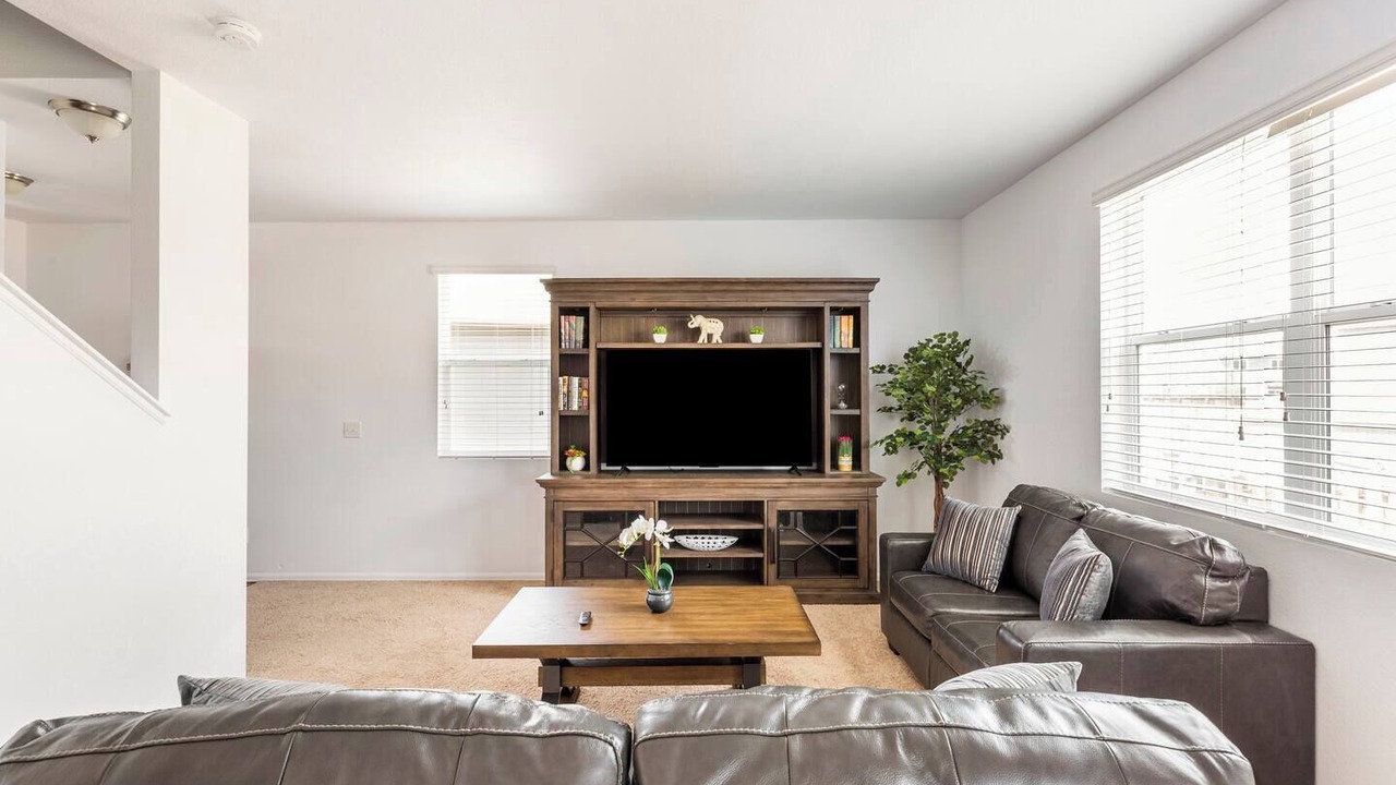 Photo of Livingroom in Commerce City
