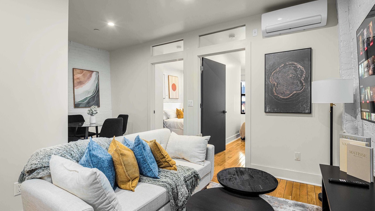 Photo of Livingroom in Bowery