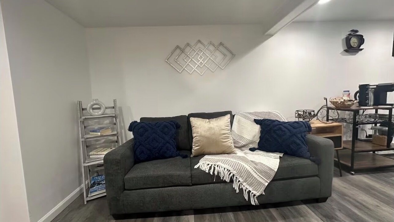 Photo of Livingroom in Hempstead