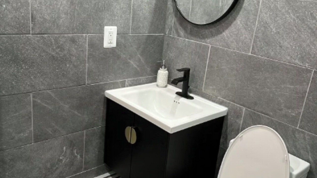 Photo of Bathroom in Hempstead