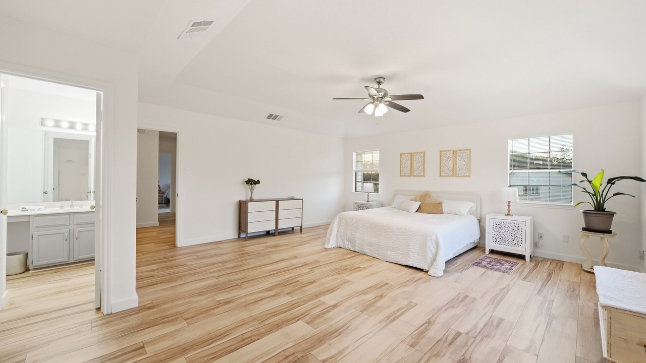 Photo of Bedroom in Northwood