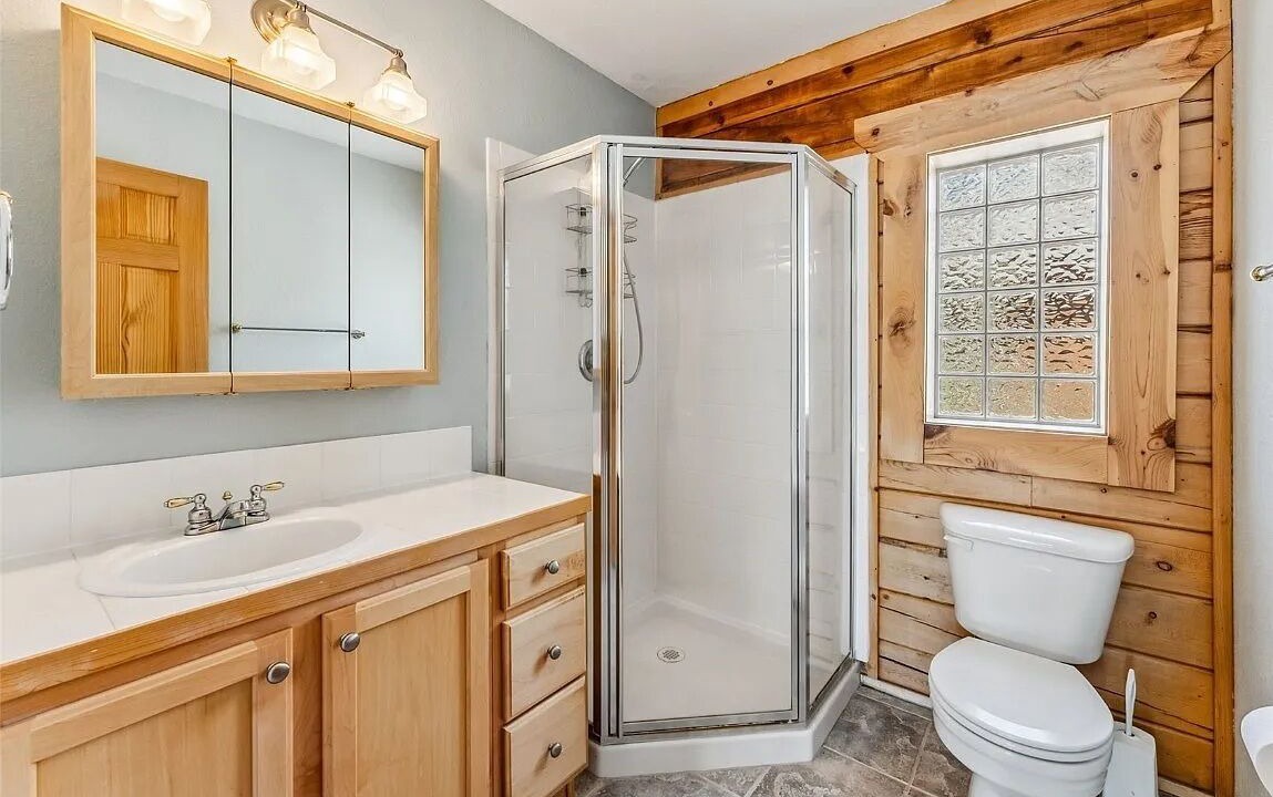 Photo of Bathroom in Warm Springs