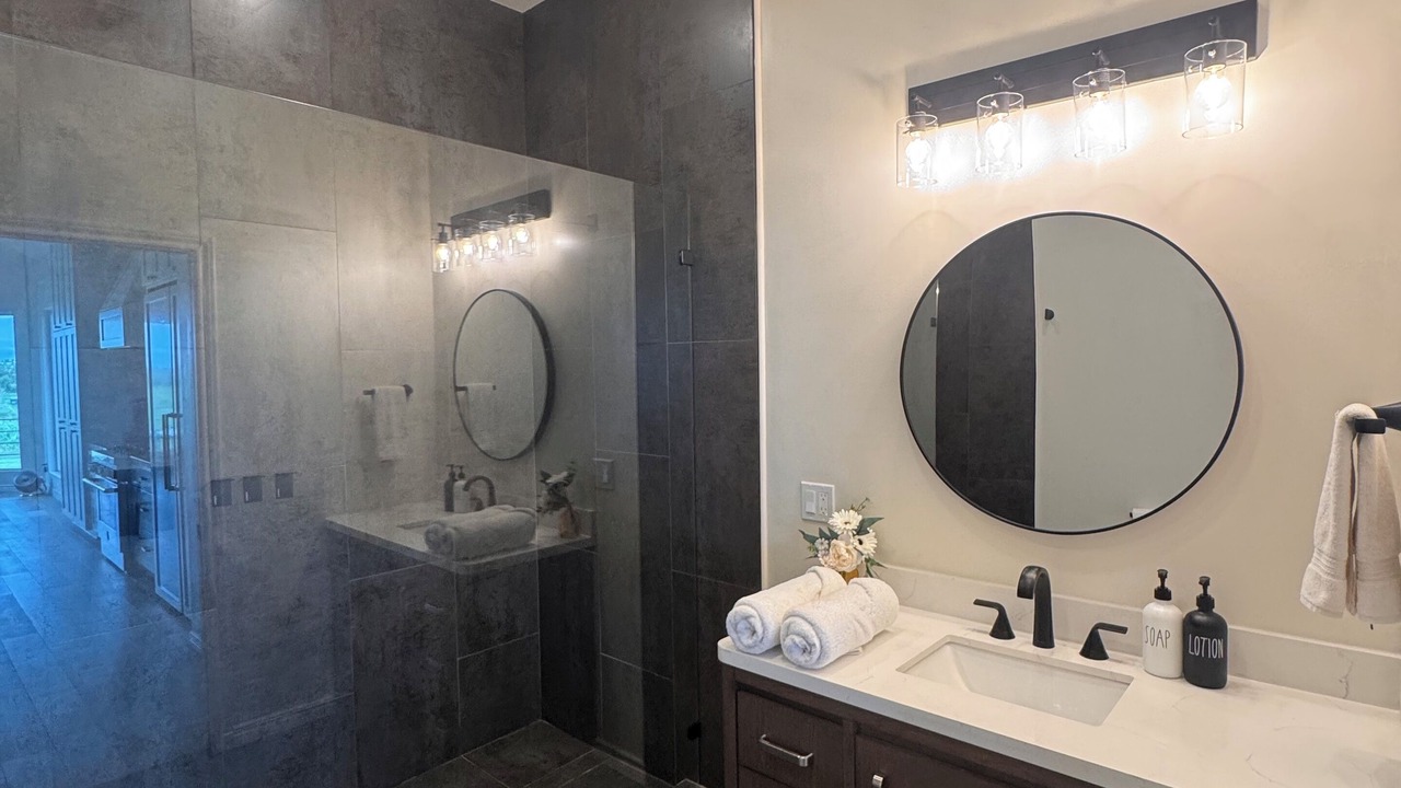Photo of Bathroom in Washington