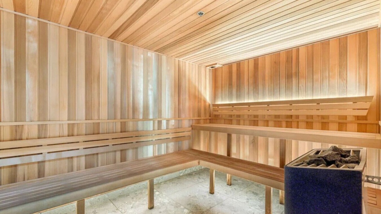 Photo of Others in Surfers Paradise