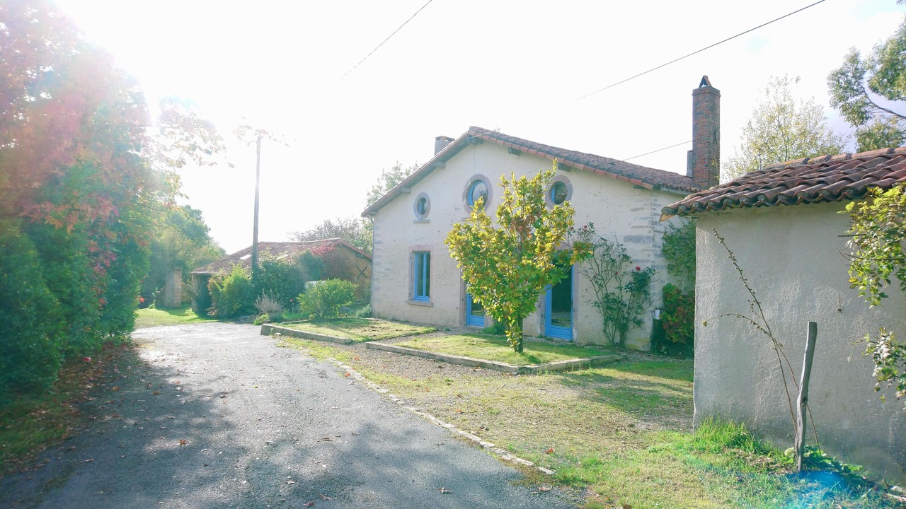 Photo of Outdoor in Saint-Pierre-du-Chemin