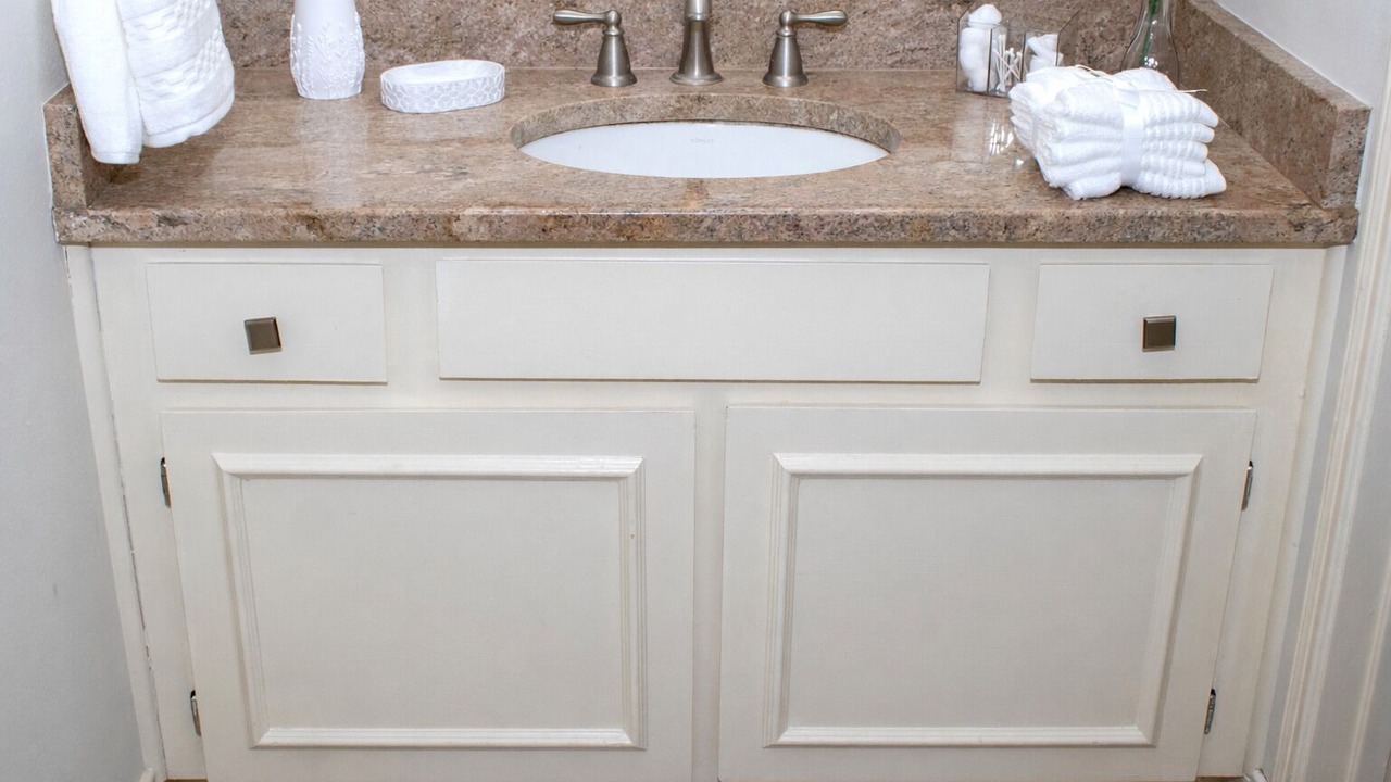 Photo of Bathroom in Meadows Place