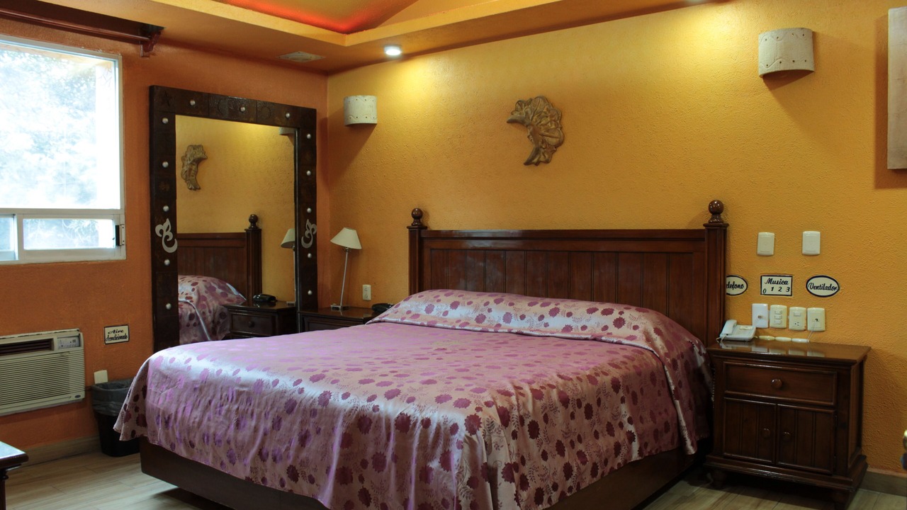 Photo of Bedroom in Villa Coapa