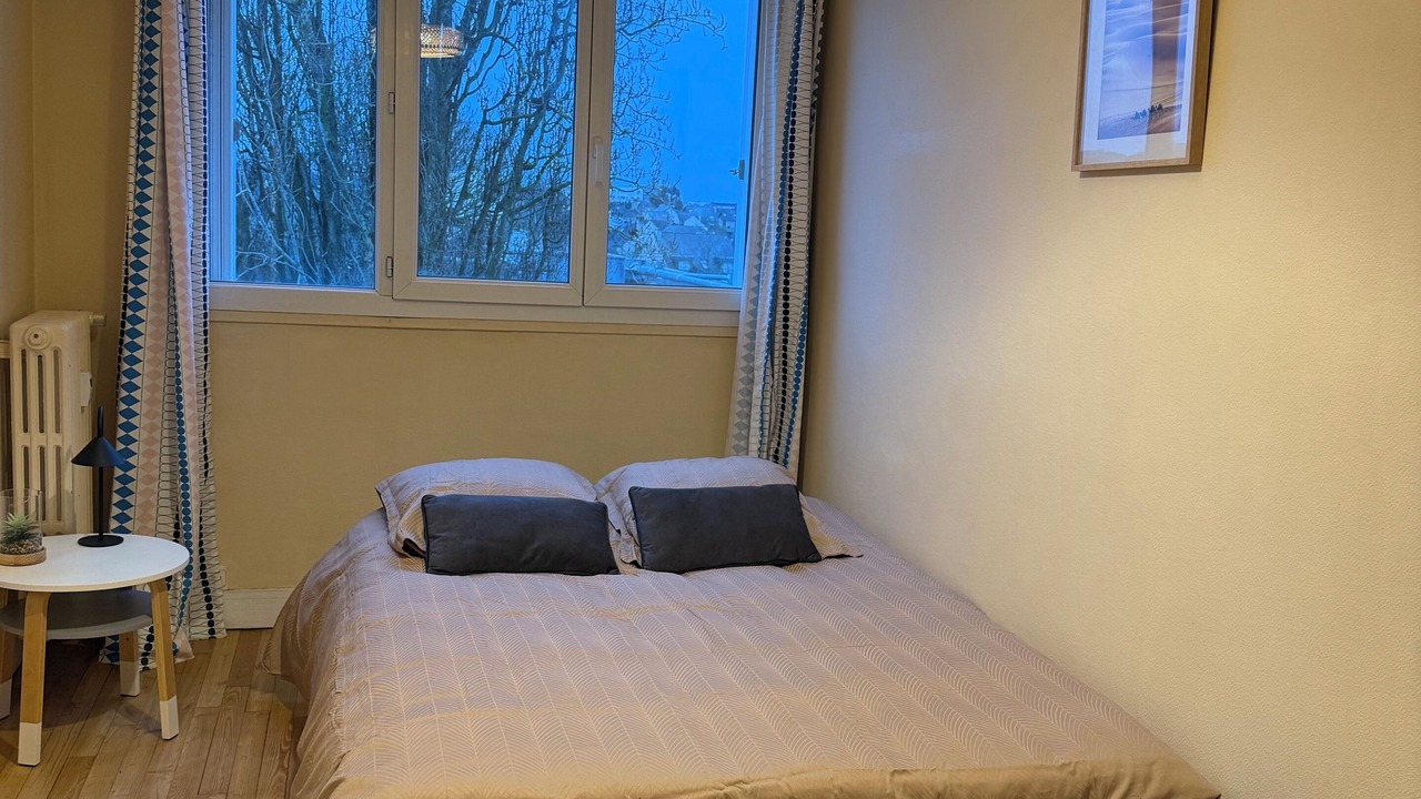 Photo of Bedroom in Francisco-Ferrer - Vern