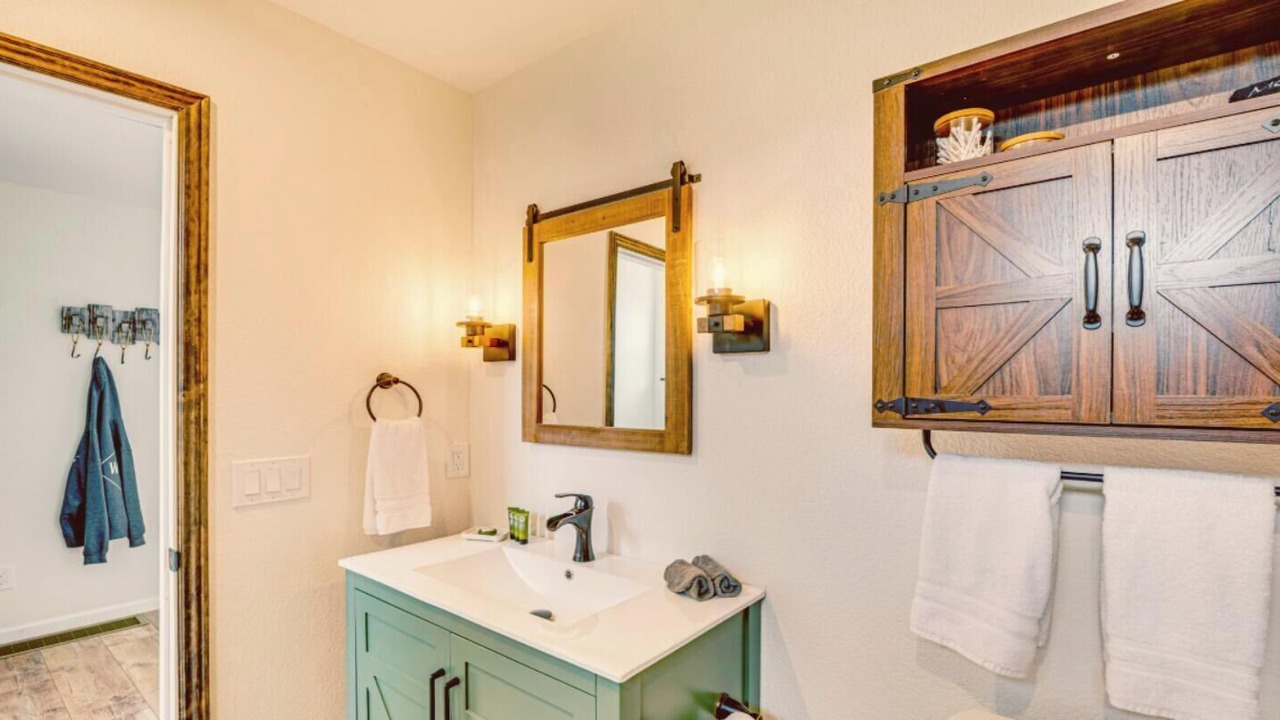 Photo of Bathroom in Lake George