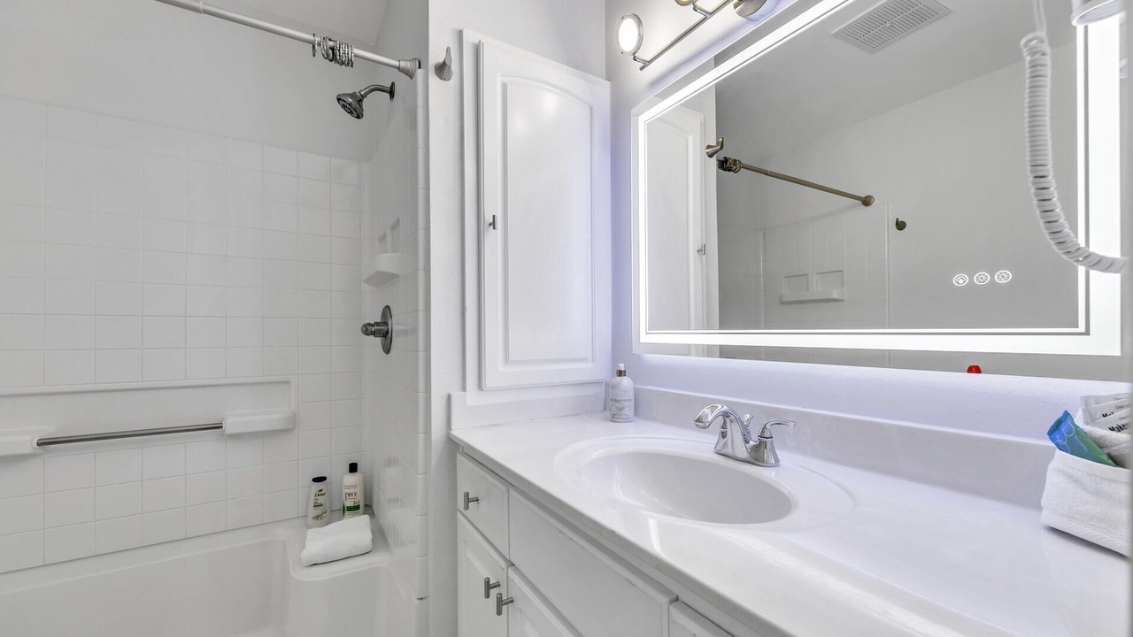 Photo of Bathroom in Crystal Beach