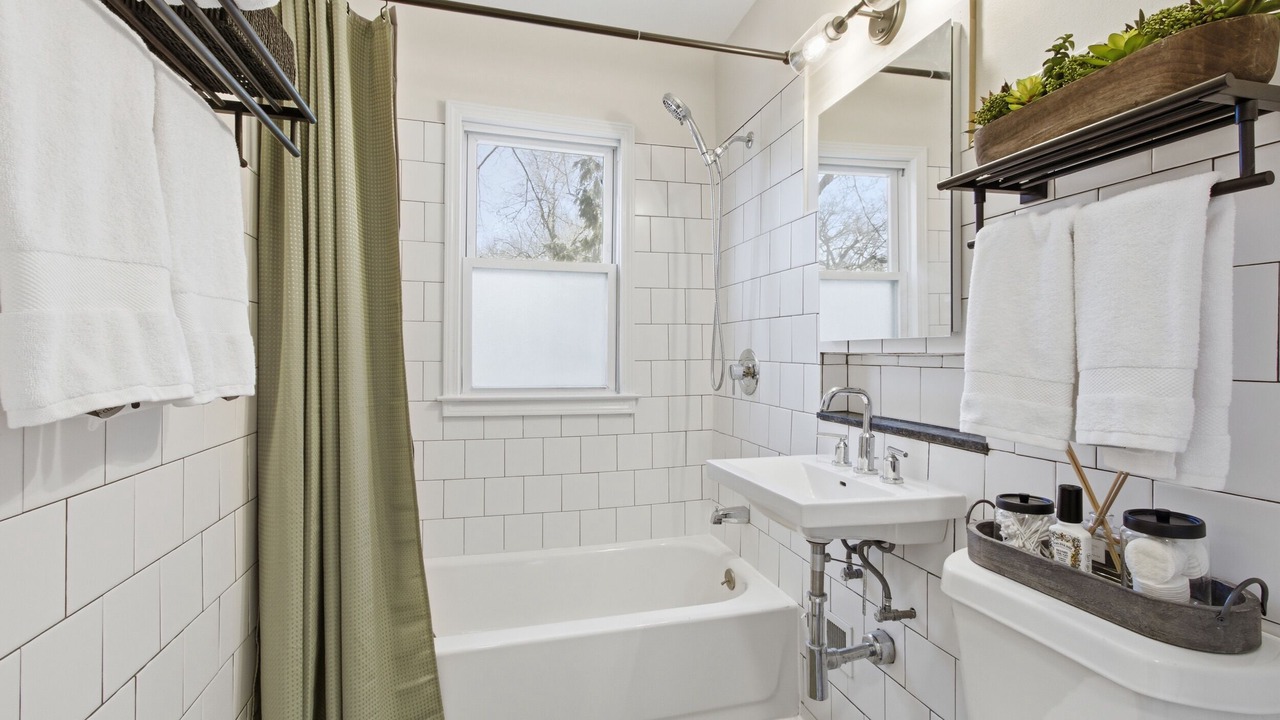 Photo of Bathroom in Ferndale
