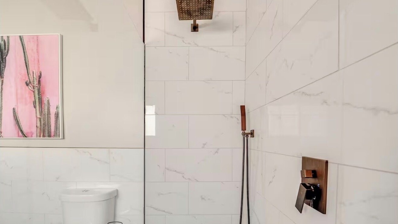 Photo of Bathroom in Fifth Ward