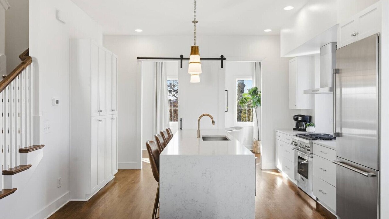 Photo of Bedroom in Hillsboro West End