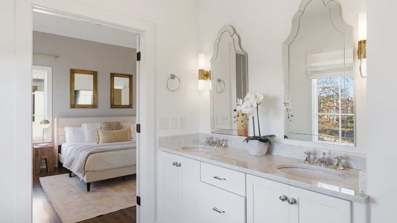 Photo of Bathroom in Hillsboro West End