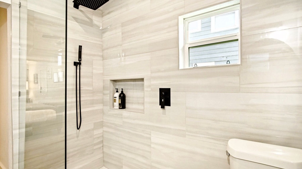 Photo of Bathroom in Central Oklahoma City