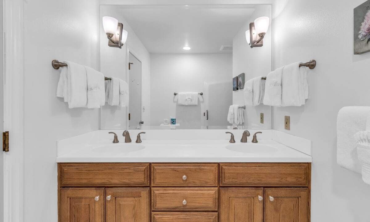 Photo of Bathroom in Brockway
