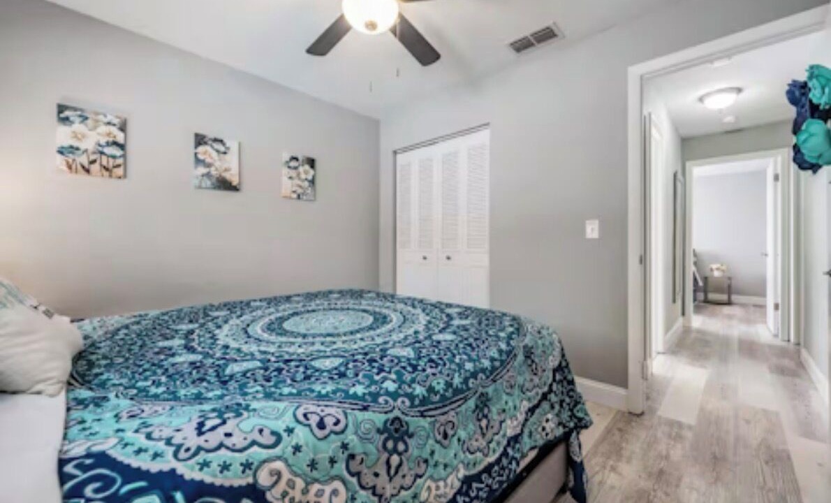Photo of Bedroom in Oldsmar