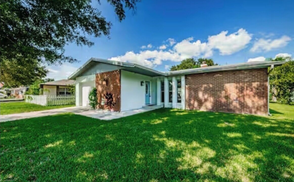 Photo of Outdoor in Oldsmar