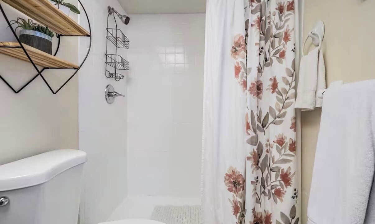 Photo of Bathroom in Oldsmar