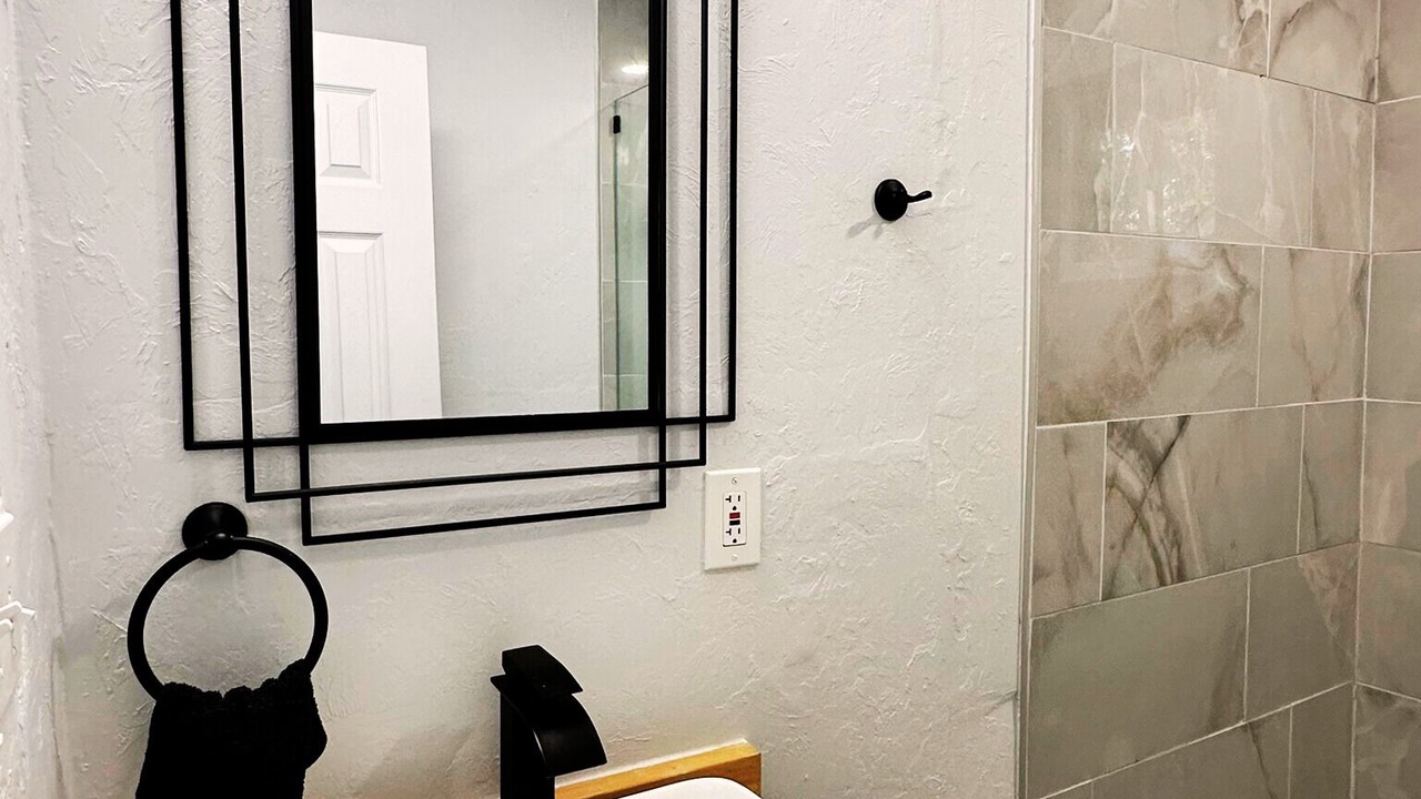 Photo of Bathroom in Central Oklahoma City